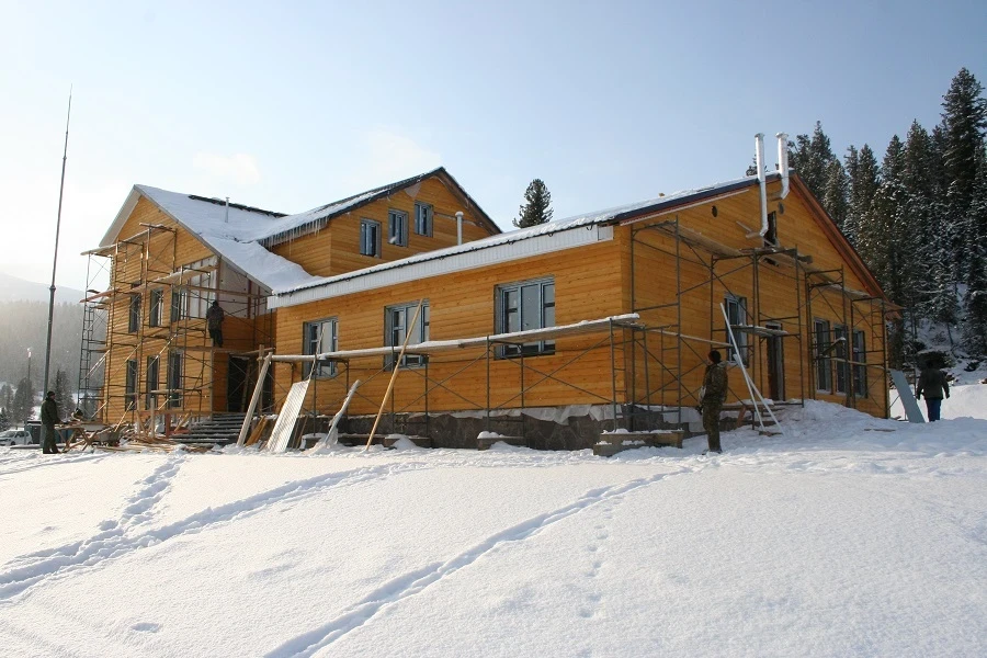 4. Строительство Визит-цент в ноябре 2011г..JPG
