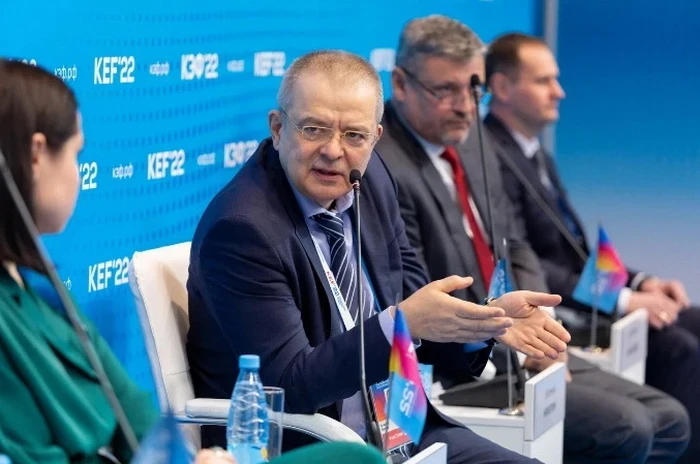 Андрей Грачёв 1.jpg