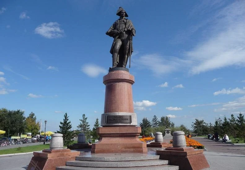 В Красноярске памятник командору Н.П. Резанову сменит местоположение 