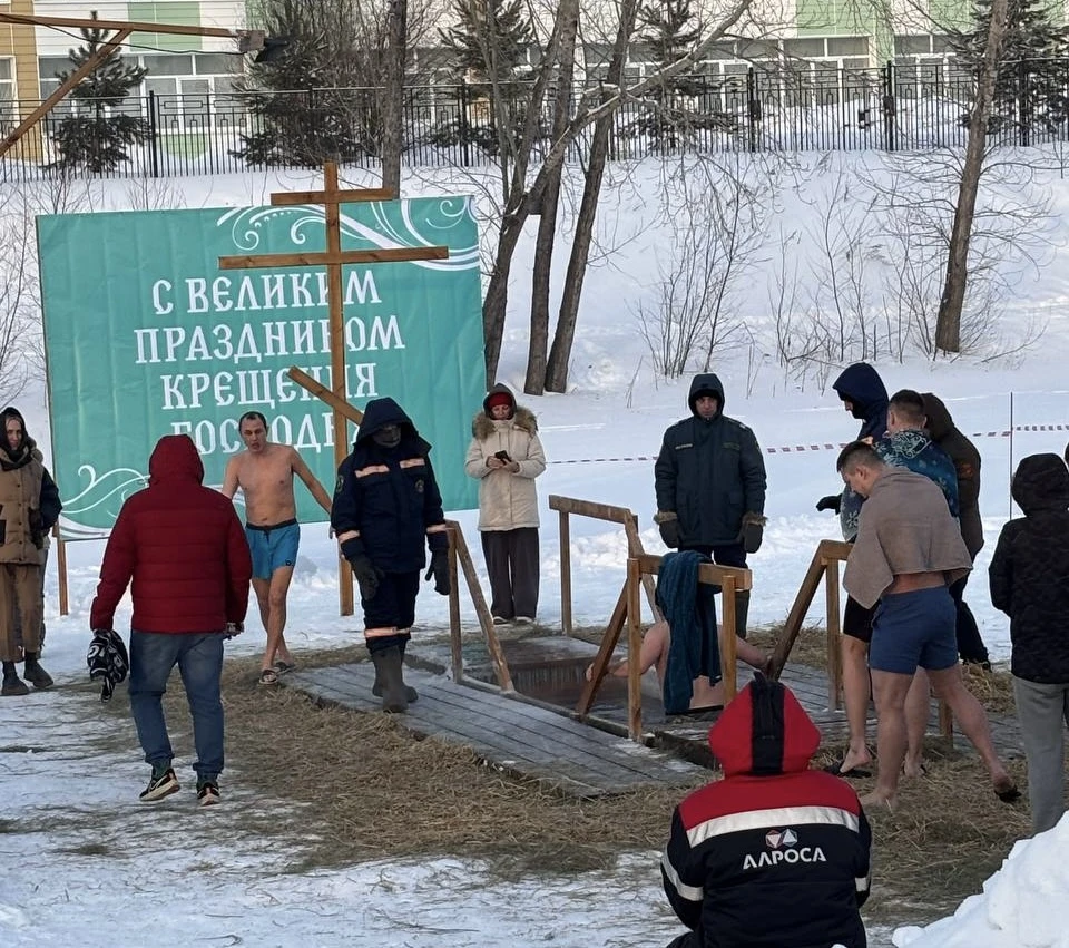 Без ЧП и с горячим чаем: как в Новосибирске прошло Крещение