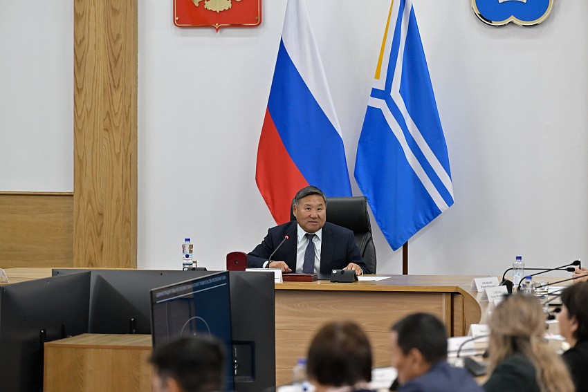 Владислав Ховалыг переизбран на пост Главы Тувы