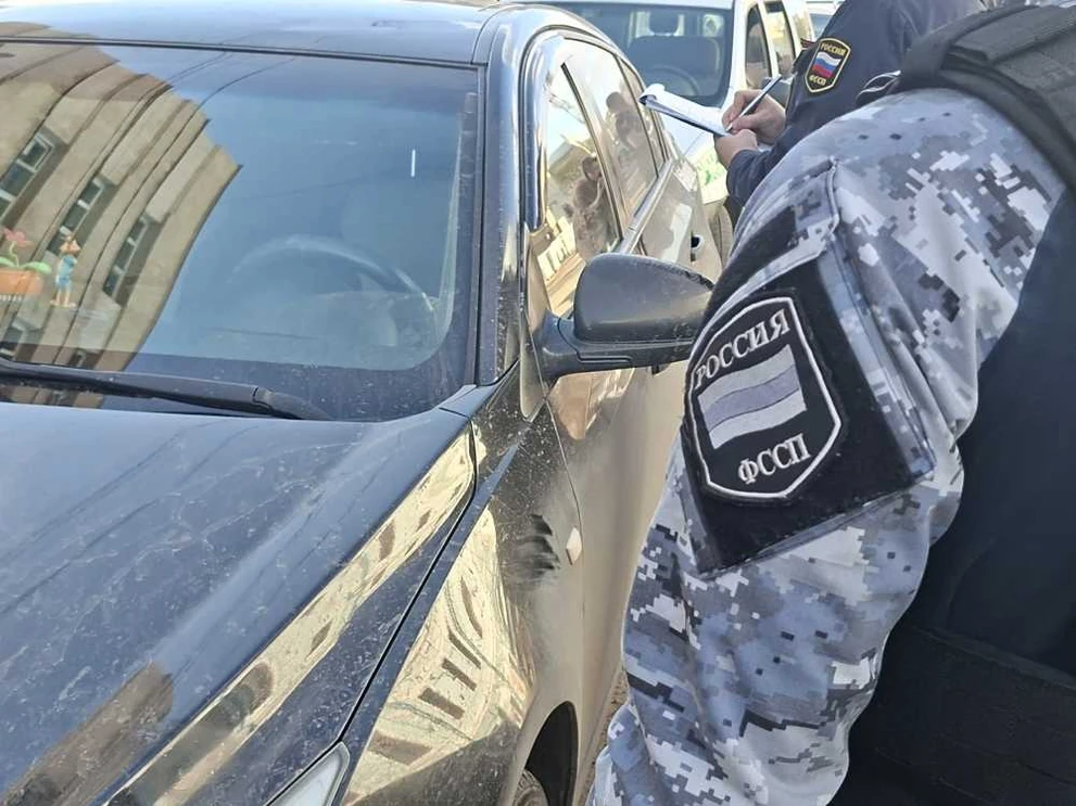 Смартфон заставил жительницу города-спутника Красноярска заплатить долг