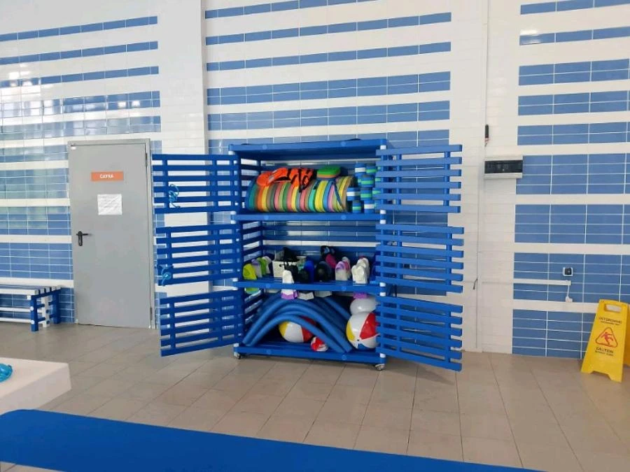 В Красноярском крае гидроэнергетики помогли юным пловцам-синхронистам