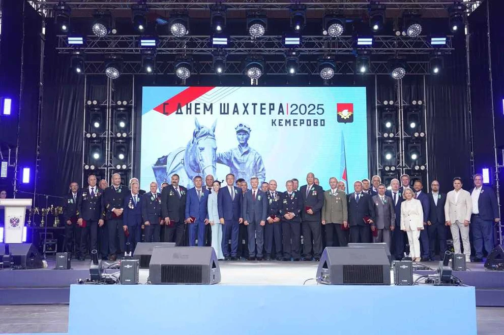 Более 500 заслуженных наград получили работники СУЭК-Кузбасс ко Дню шахтера