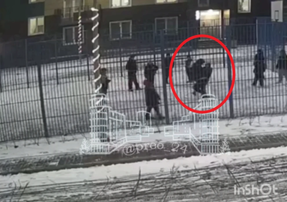 В Красноярске вновь отец, заступаясь за сына, бьёт несовершеннолетних 