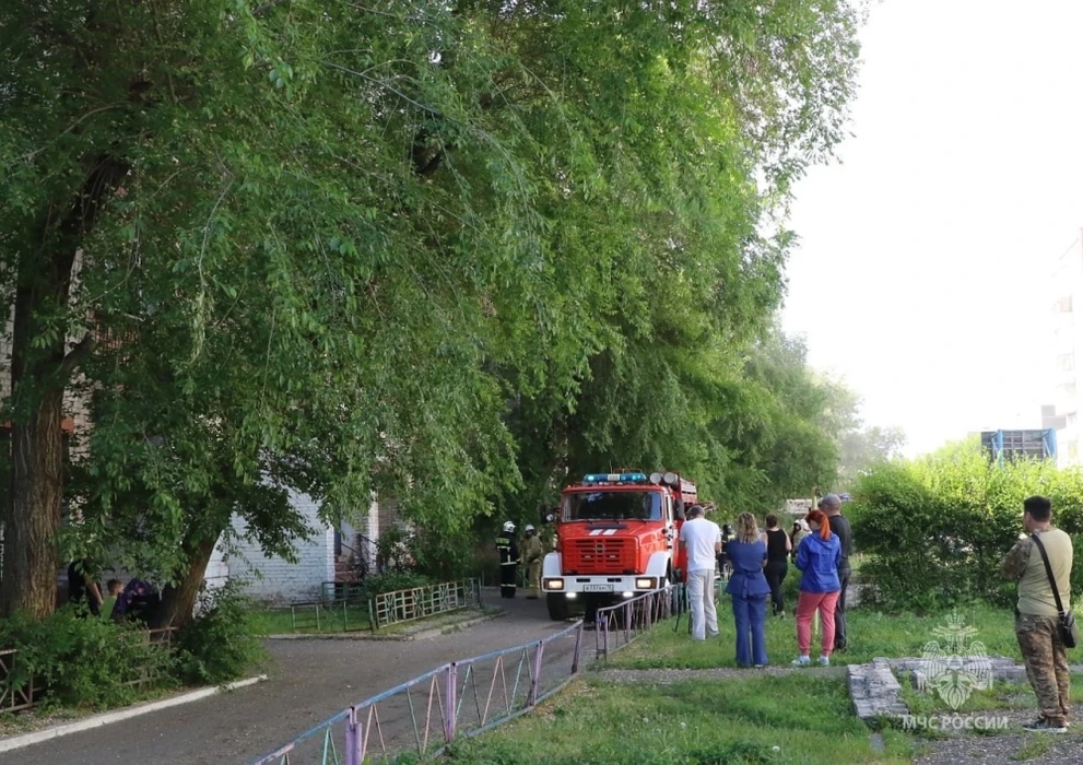 Замыкание проводки могло стать причиной пожара в общежитии Хакасии