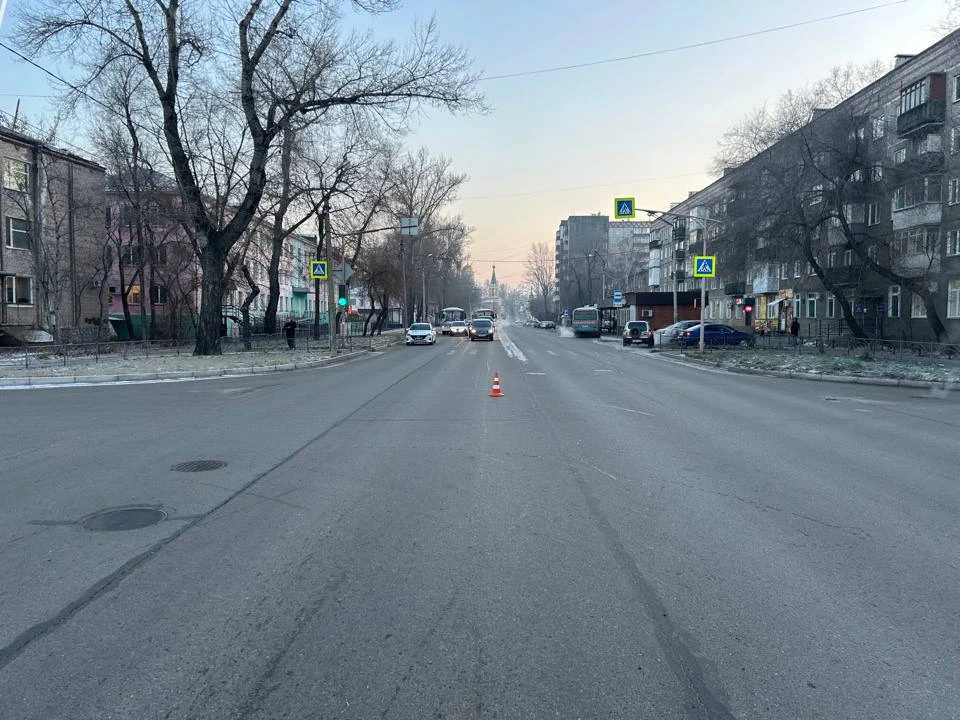 Пассажирка получила травмы при падении в автобусе Хакасии