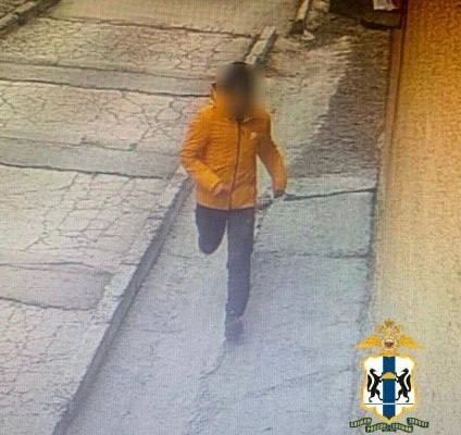 В Октябрьском районе задержали мужчину, сорвавшего цепочку с продавца