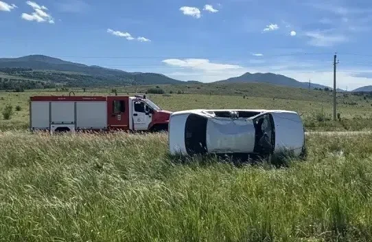 В Хакасии водитель погиб в ДТП с опрокидыванием автомобиля