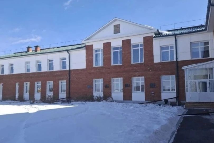 Ученики сгоревшей в Иркутской области школы учатся в соседнем селе