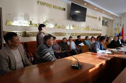После гибели пешеходов в Кызыле объявили войну нелегальным маршруткам