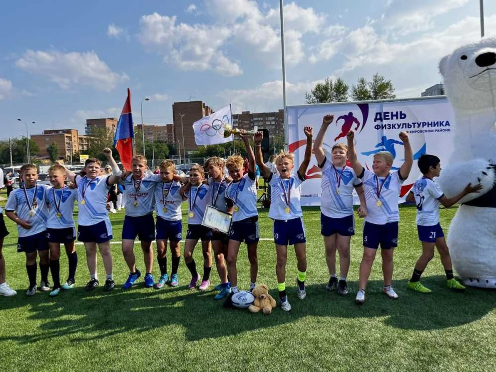 В Кировском районе Красноярска отметили День физкультурника 