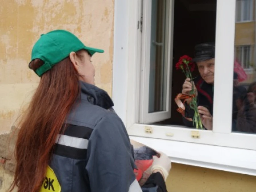 Поздравляют Владимира Петровича Рейха рейх бородино.jpg