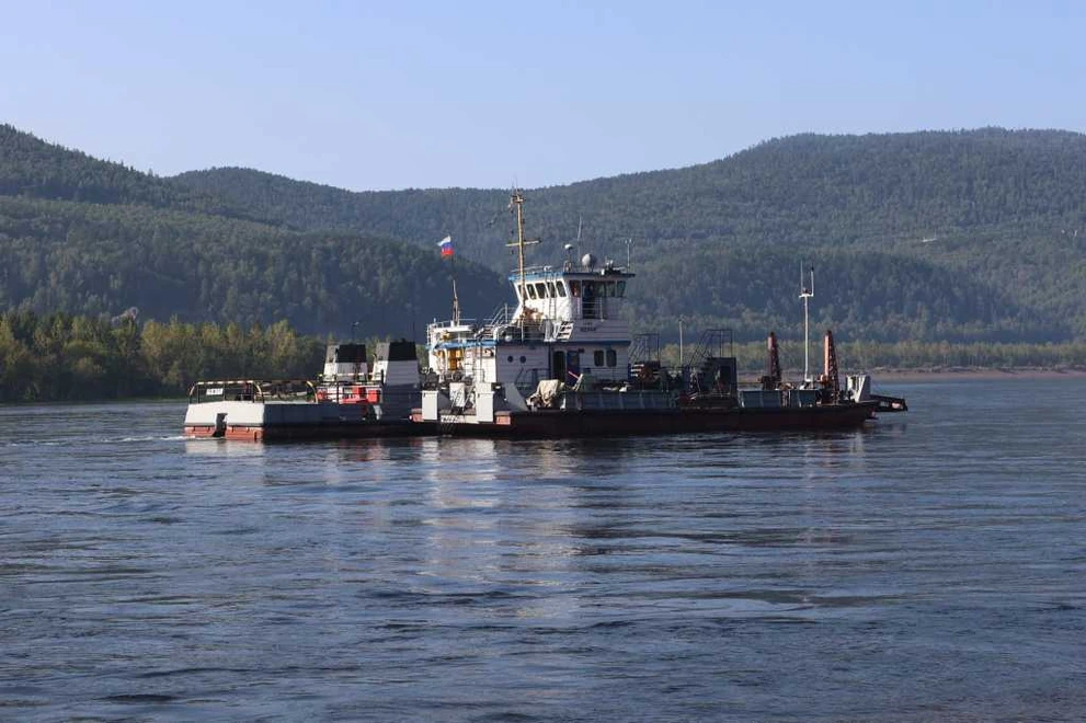 Водолазы КрасКом2.jpg Водолазы КрасКом2.jpg
