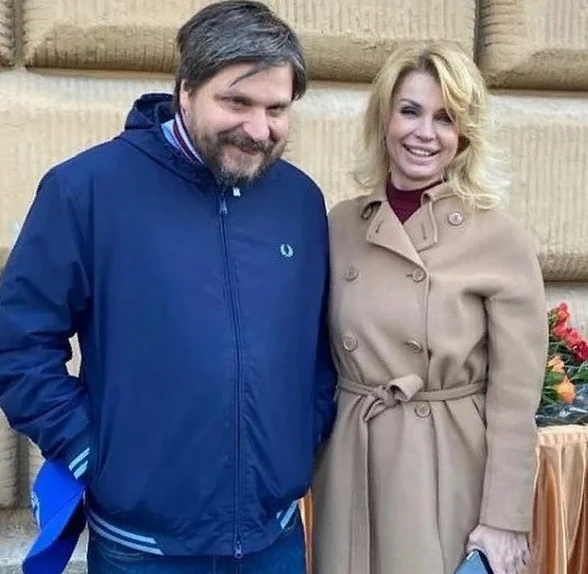Instagram Дениса Стритовича (слева) 6.jpg