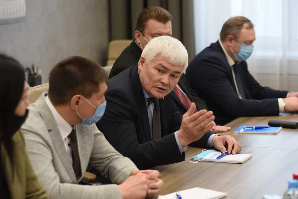 В центре - Валерий Вэнго DSC_0614.JPG