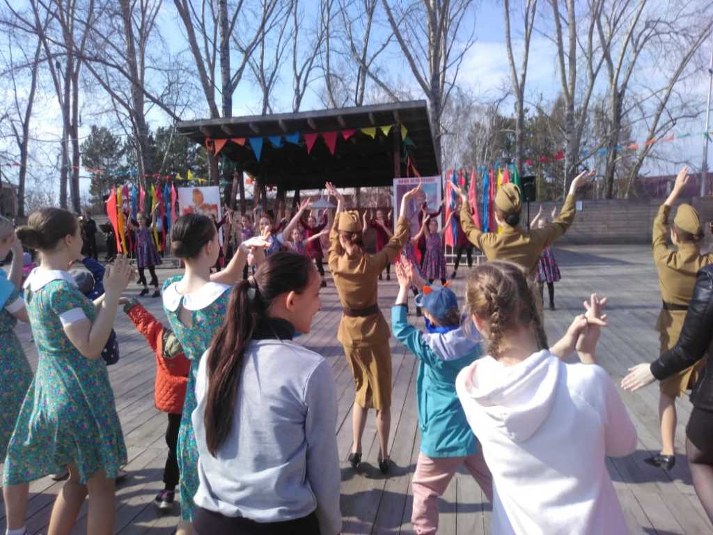 20210510-танцевальный флешмоб (1).jpg