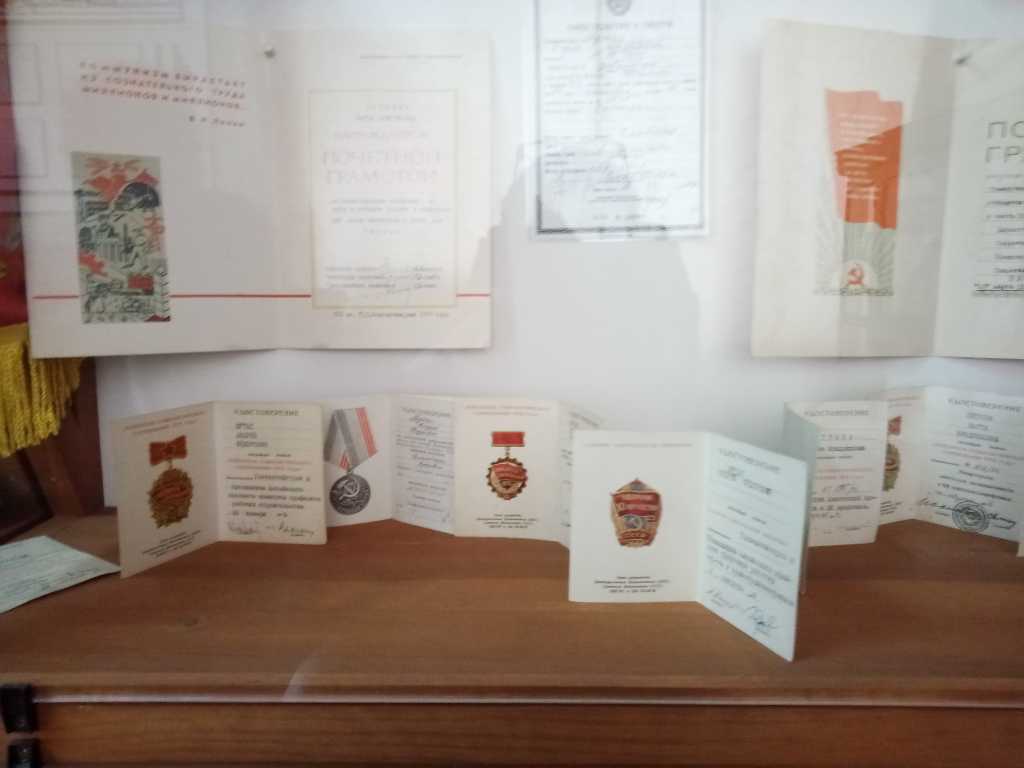 P30407-141734.jpg