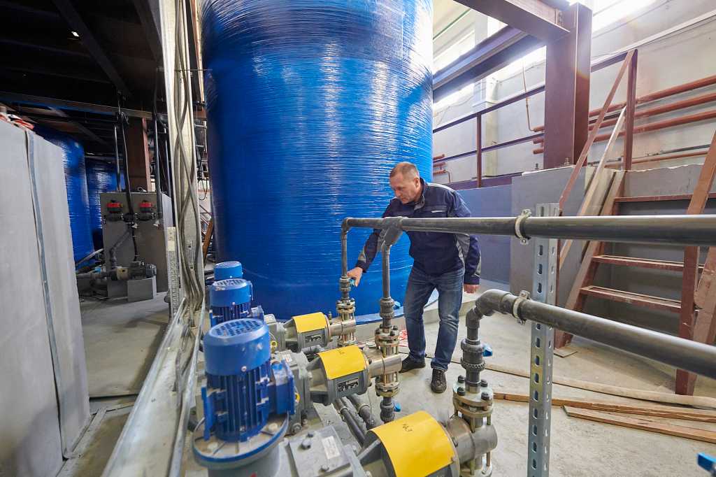 Тестирование резервуаров для хранения гипохлорита натрия на водозаборе Гремячий лог.jpg